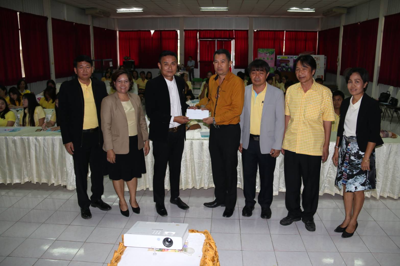 บรรยายการบริหารการจัดการสหกรณ์ การให้บริการ กิจกรรมโครงการเพื่อนช่วยเพื่อน โครงการต่างๆ และมอบเงินสนับสนุนการจัดกิจกรรมกลุ่ม เครือข่ายพัฒนาคุณภาพการศึกษาพังตรุ บรรยายการบริหารการจัดการสหกรณ์ การให้บริการ กิจกรรมโครงการเพื่อนช่วยเพื่อน โครงการต่างๆ และมอบเงินสนับสนุนการจัดกิจกรรมกลุ่ม เครือข่ายพัฒนาคุณภาพการศึกษาพังตรุ