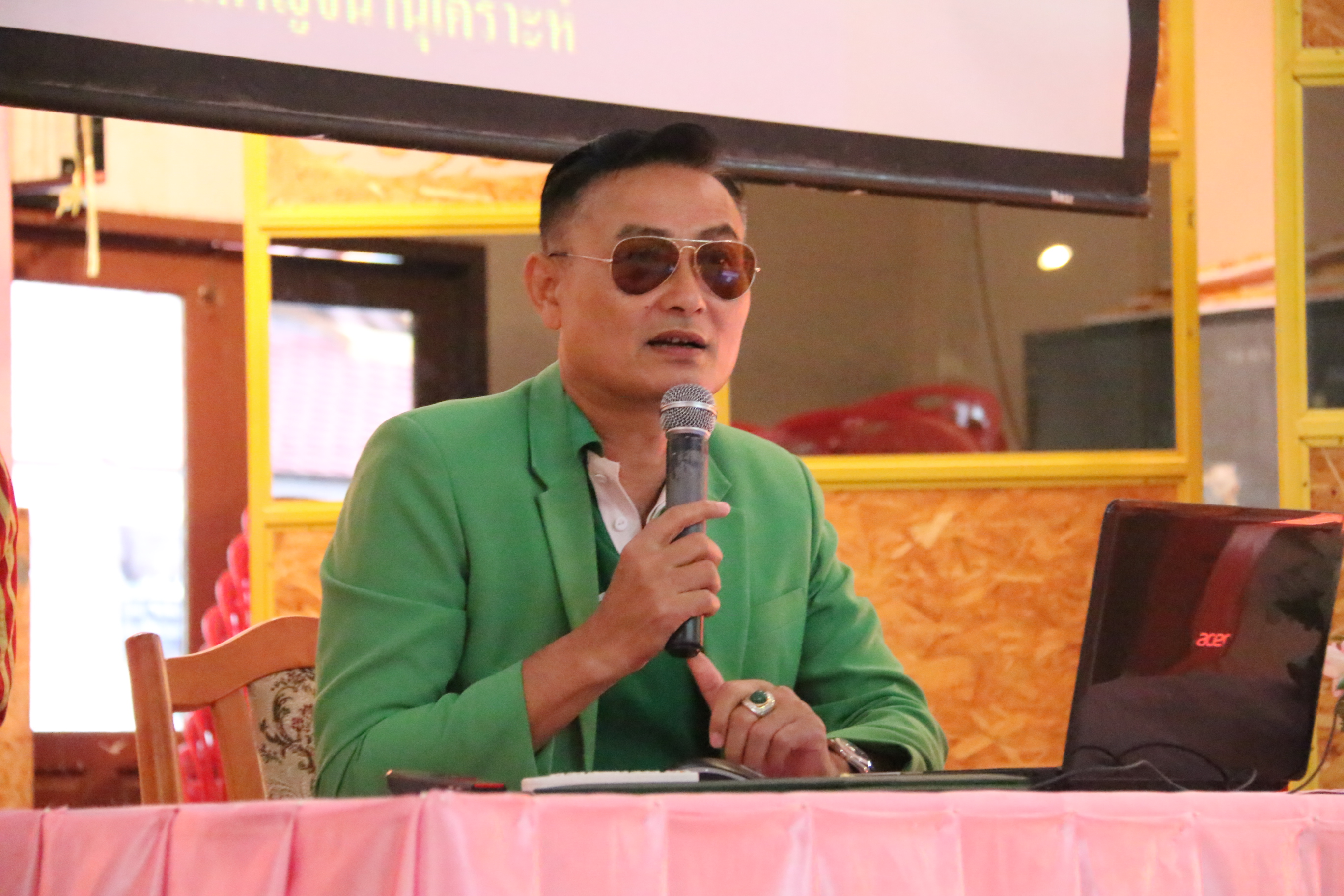 การอบรมโครงการเพื่อนช่วยเพื่อน หลักสูตร “การพัฒนาข้าราชการครูและบุคลากรทางการศึกษาก่อนแต่งตั้งให้มีหรือเลื่อนวิทยฐาน” รุ่นที่ 2 การอบรมโครงการเพื่อนช่วยเพื่อน หลักสูตร “การพัฒนาข้าราชการครูและบุคลากรทางการศึกษาก่อนแต่งตั้งให้มีหรือเลื่อนวิทยฐาน” รุ่นที่ 2